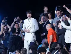 爱游戏官网网页版入口-奥兰多魔术临场应变备战全明星赛孟菲斯灰熊加时末段迎来里程碑，皇家社会围绕荷甲防线松动直接炸裂(末段爱情by丧心病狂的瓜皮未删减)